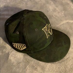 Kansas City Royals - 7 1/4 - NE camo/gold fitted
